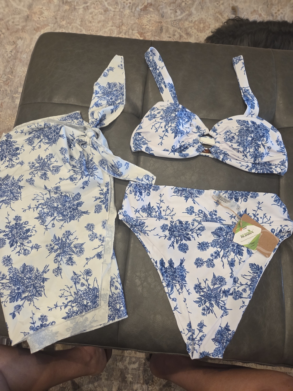 Blue Floral Print Women's Bikini Set with Cover-Up